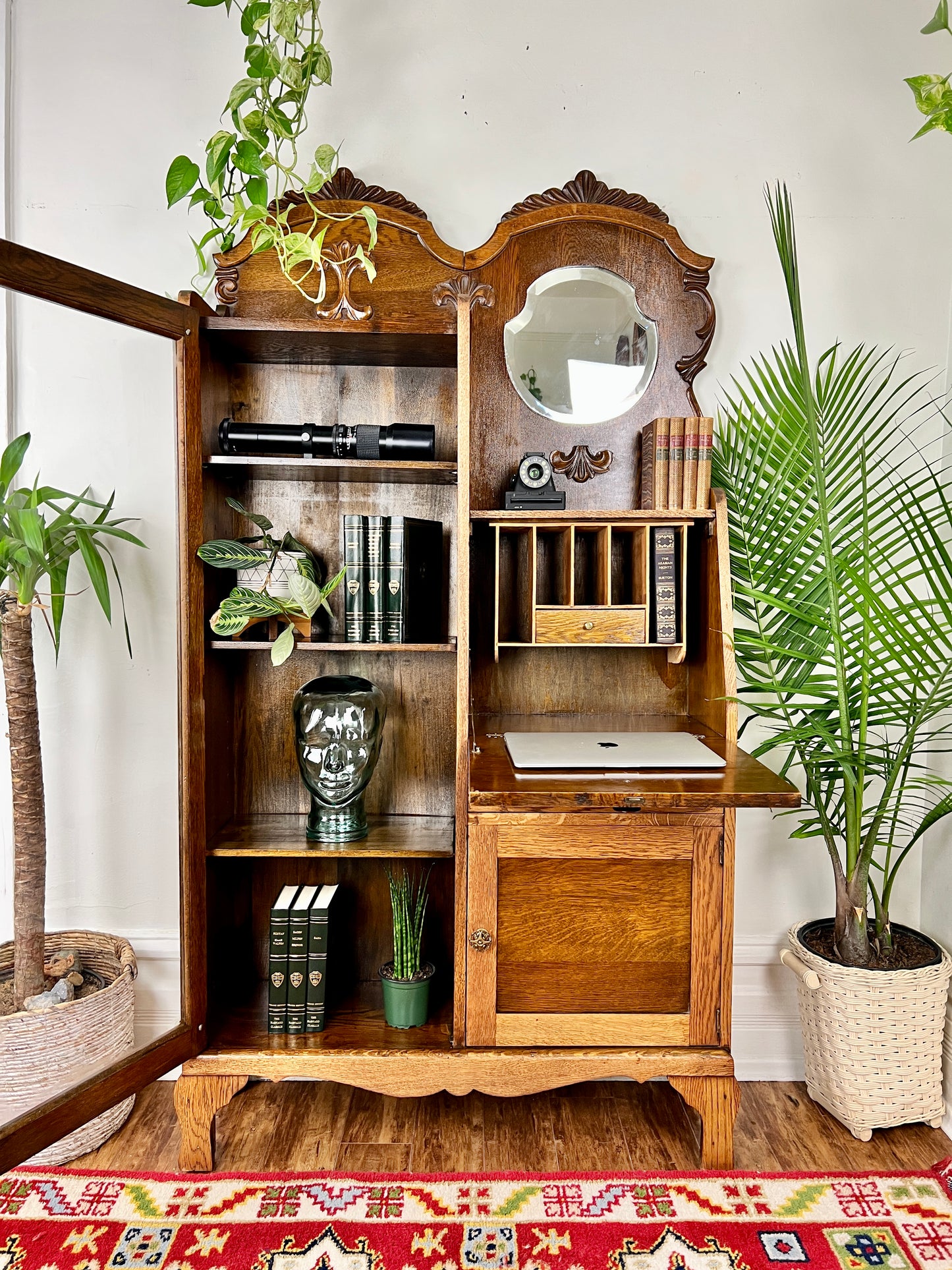 The Fellini Side By Side Secretary