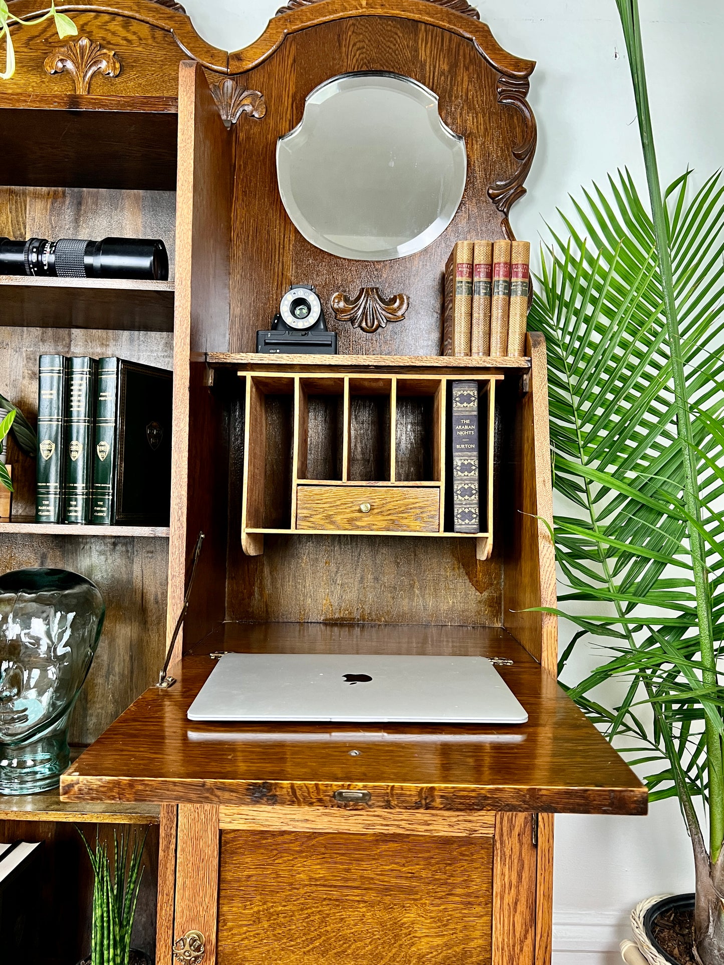 The Fellini Side By Side Secretary