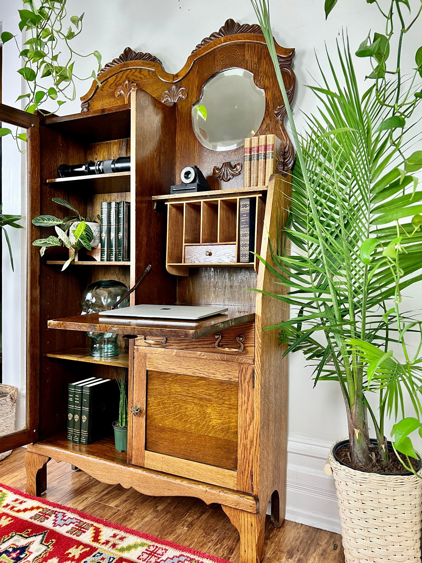 The Fellini Side By Side Secretary