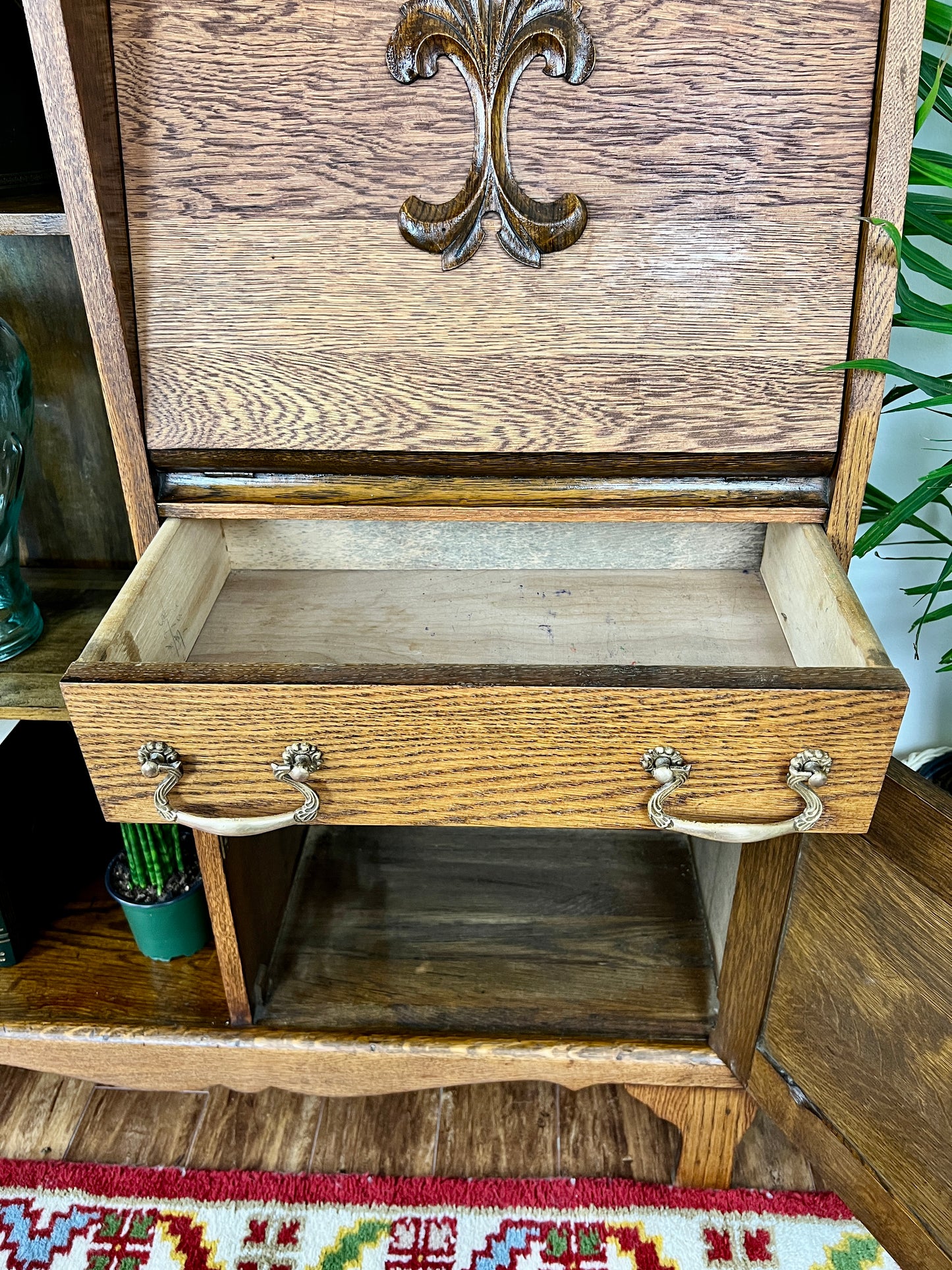 The Fellini Side By Side Secretary