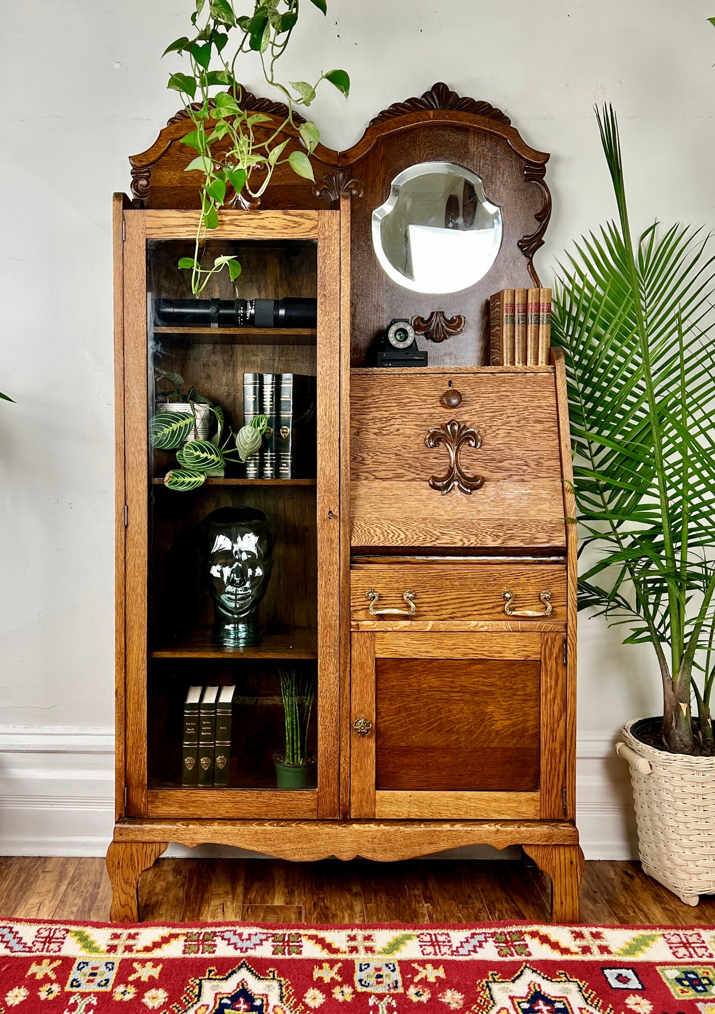 The Fellini Side By Side Secretary