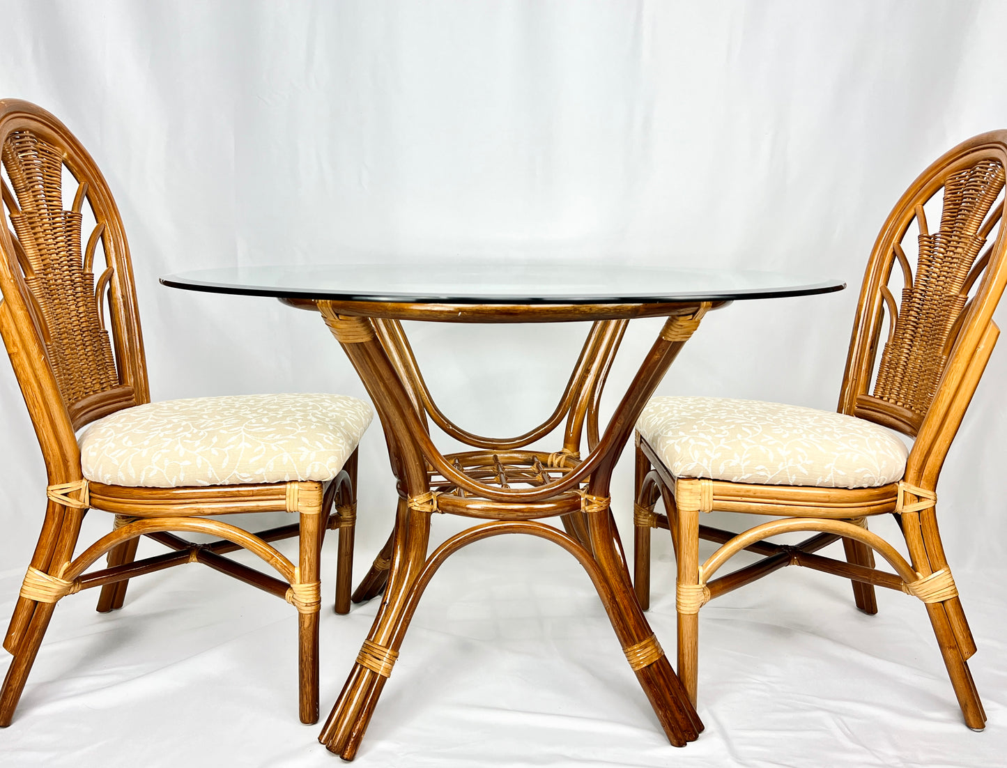 The Pure Joy Dining Set