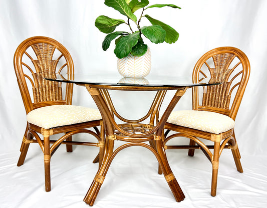 The Pure Joy Dining Set