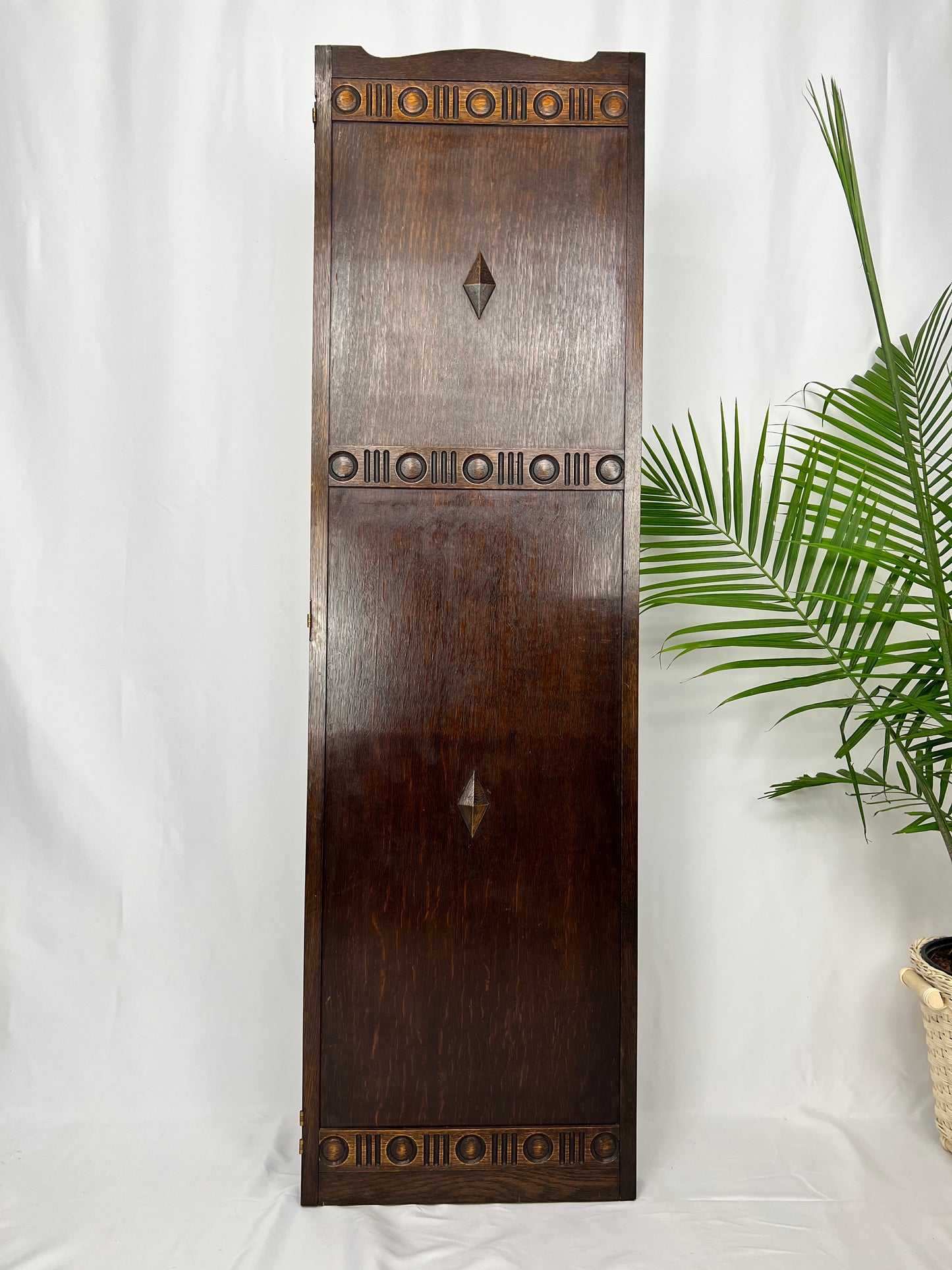 The Diamond Oak Room Divider