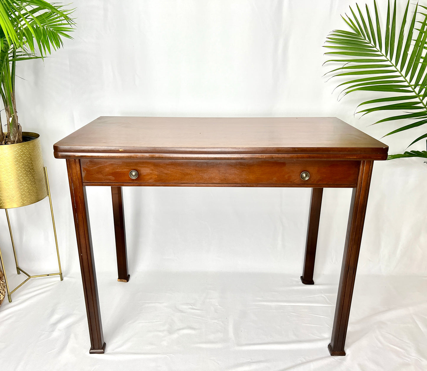 The Copperfield Folding Table