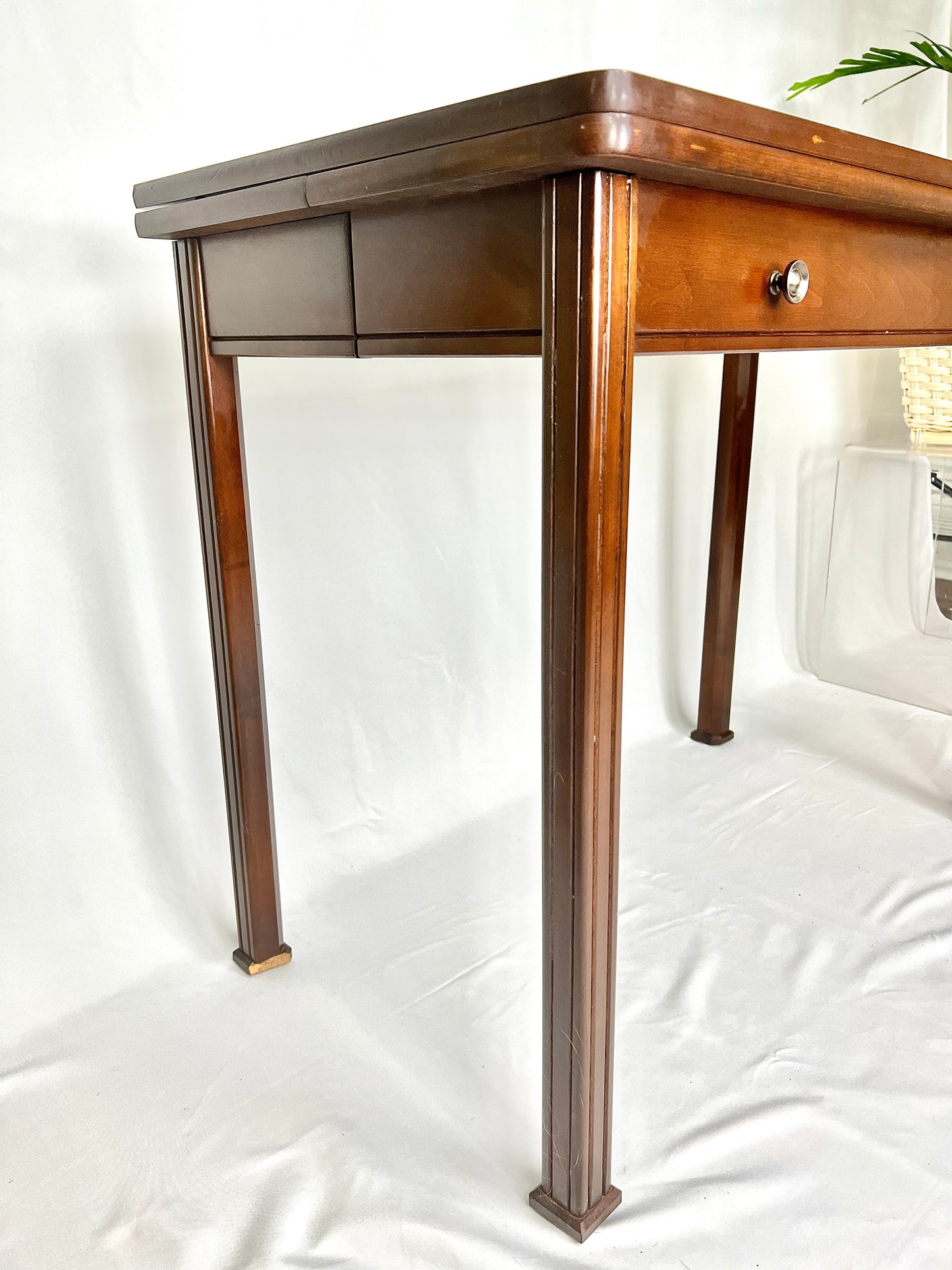 The Copperfield Folding Table