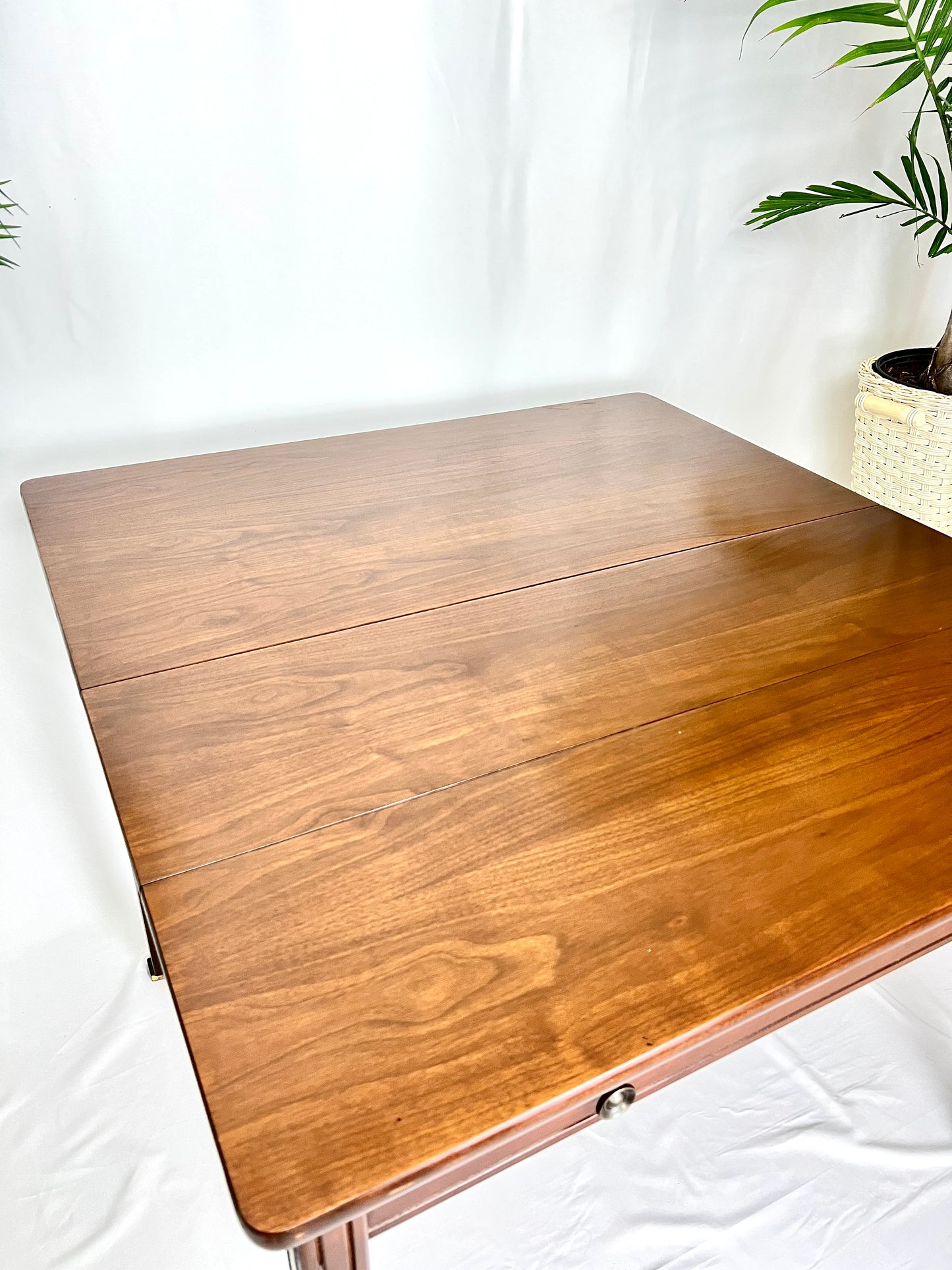 The Copperfield Folding Table