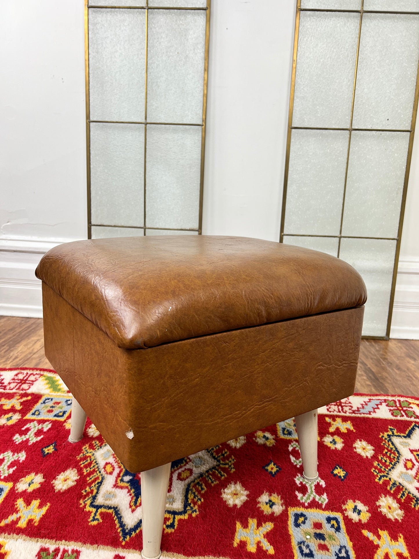 The Cremini Footstool