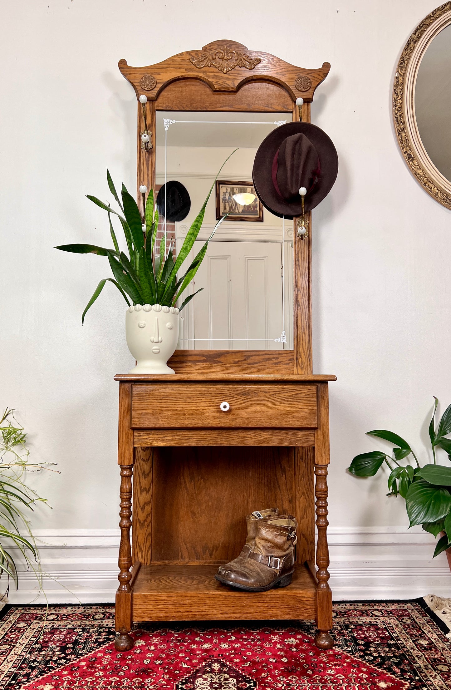 The Minaker Hallway Table