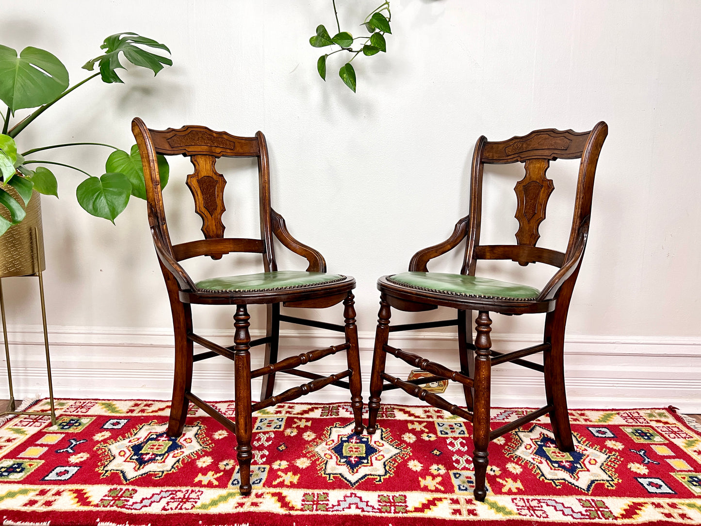 The Green Banker's Chair