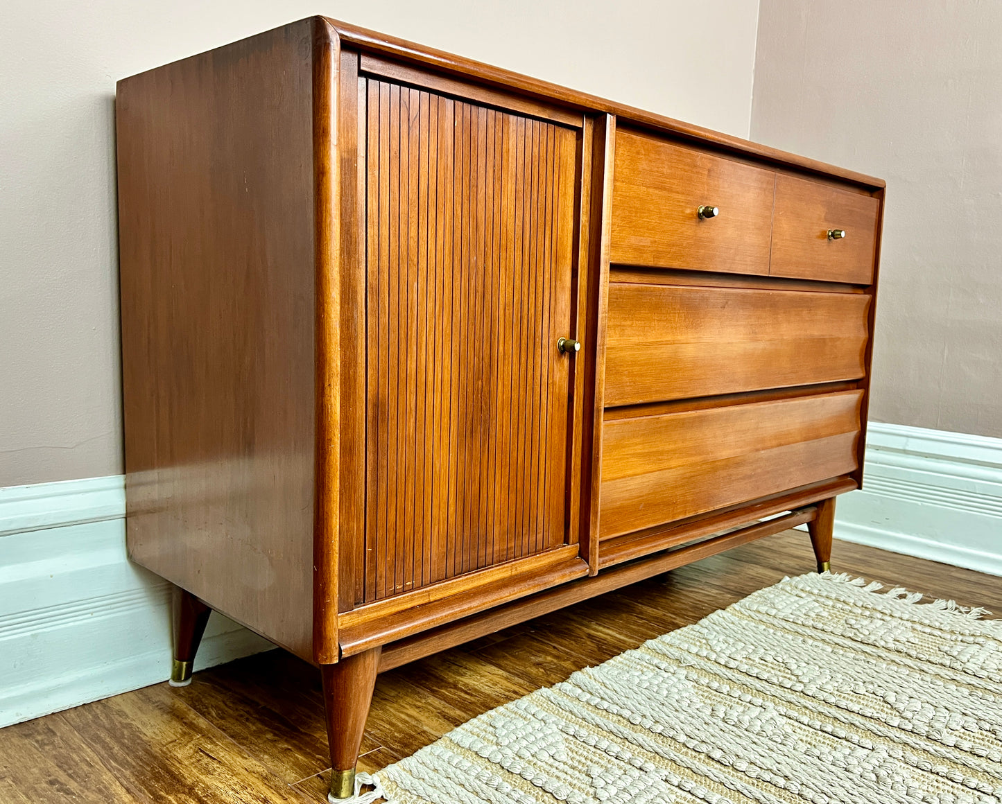The Viktor Maple Hutch