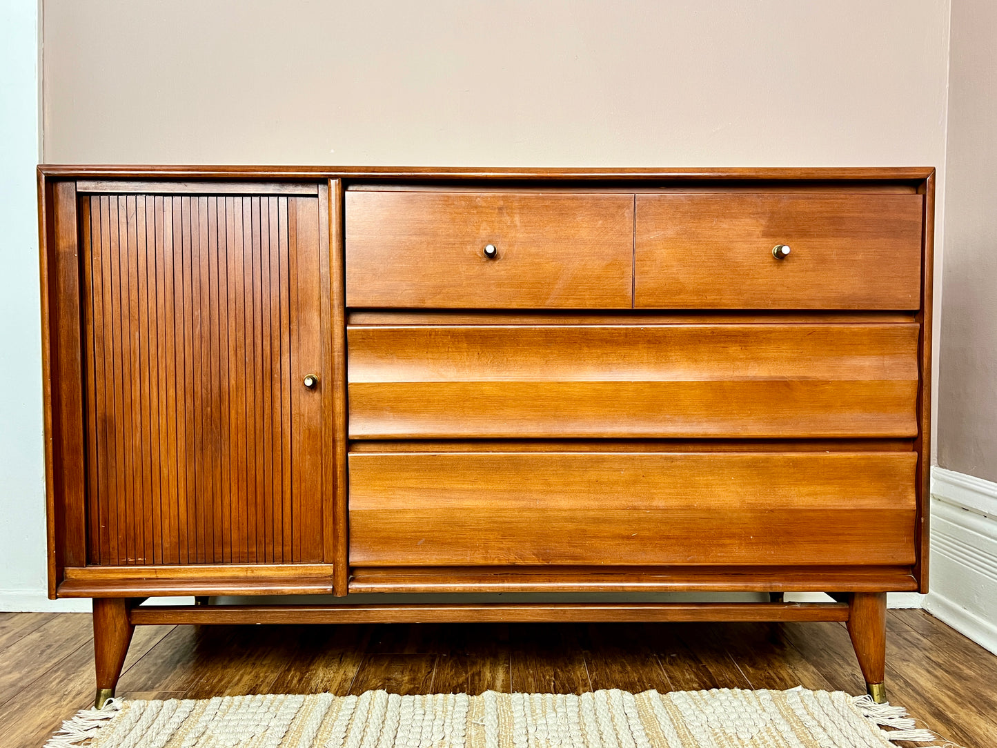 The Viktor Maple Hutch