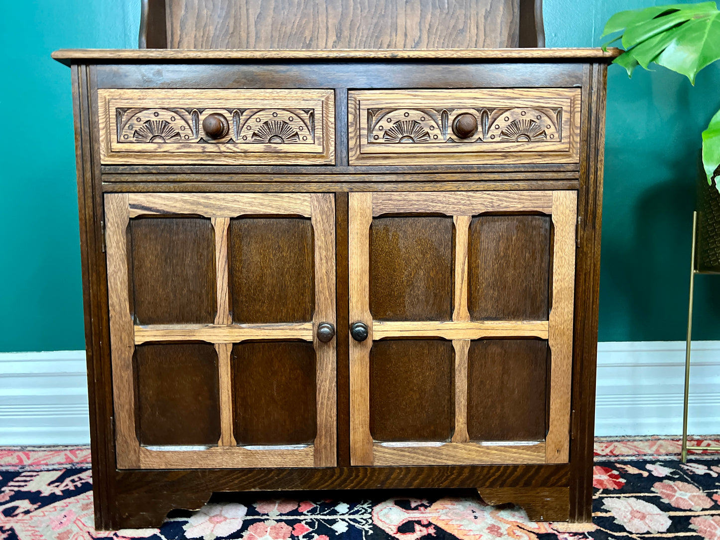 The Santa Barbara Cabinet Hutch