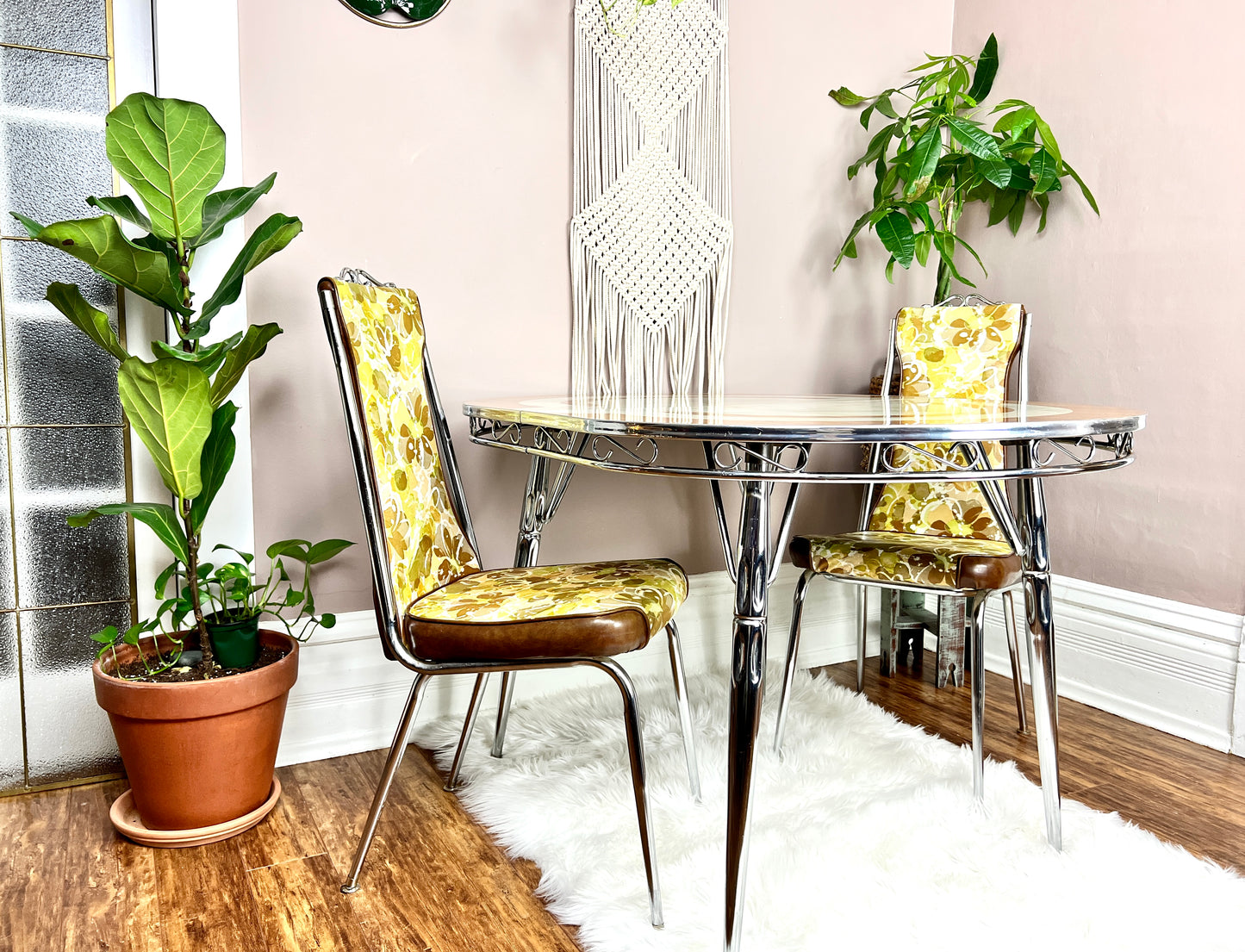 The Valerie Dining Set