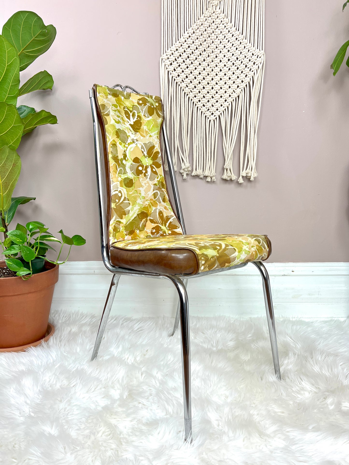 The Valerie Dining Set