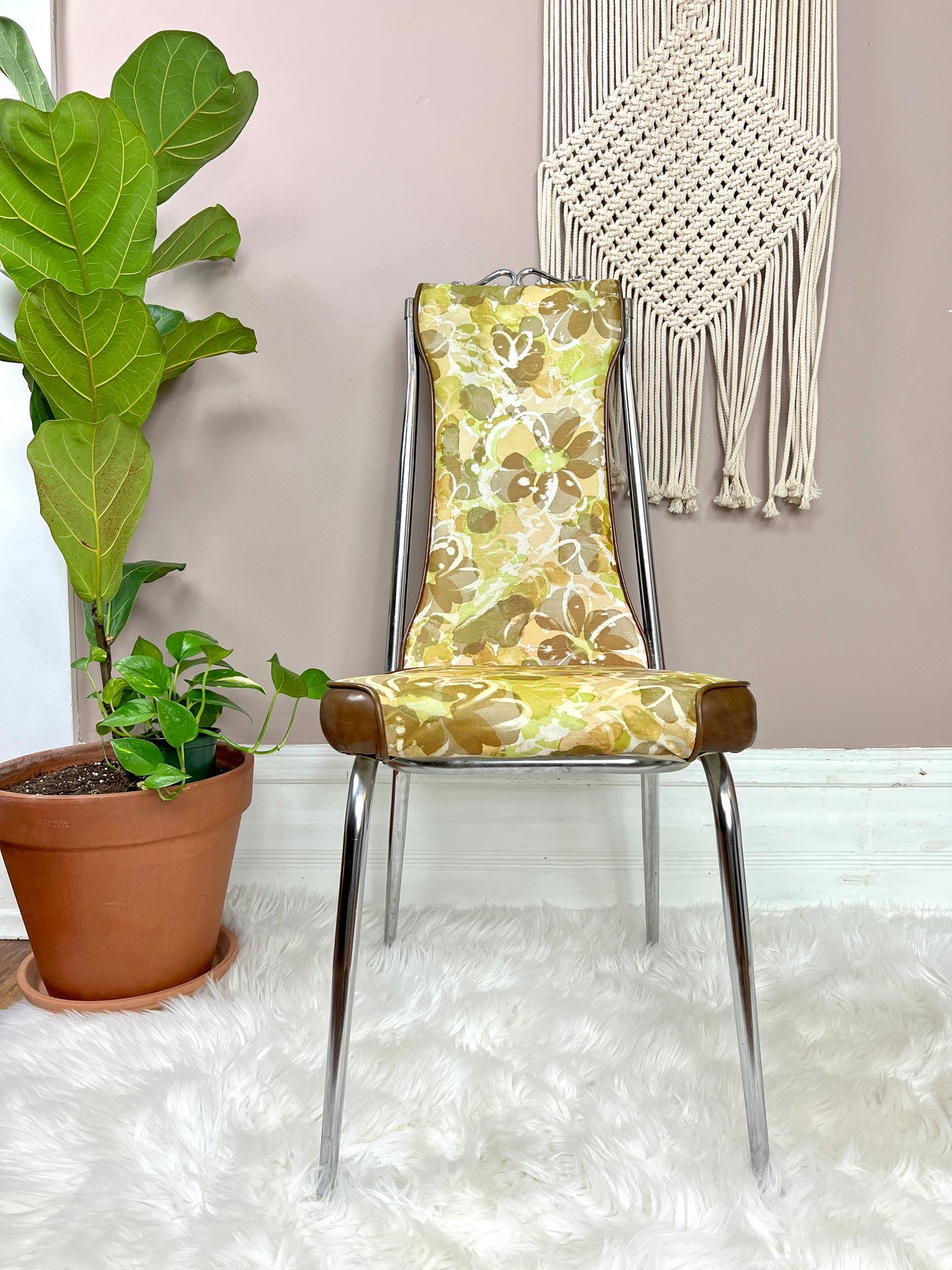 The Valerie Dining Set