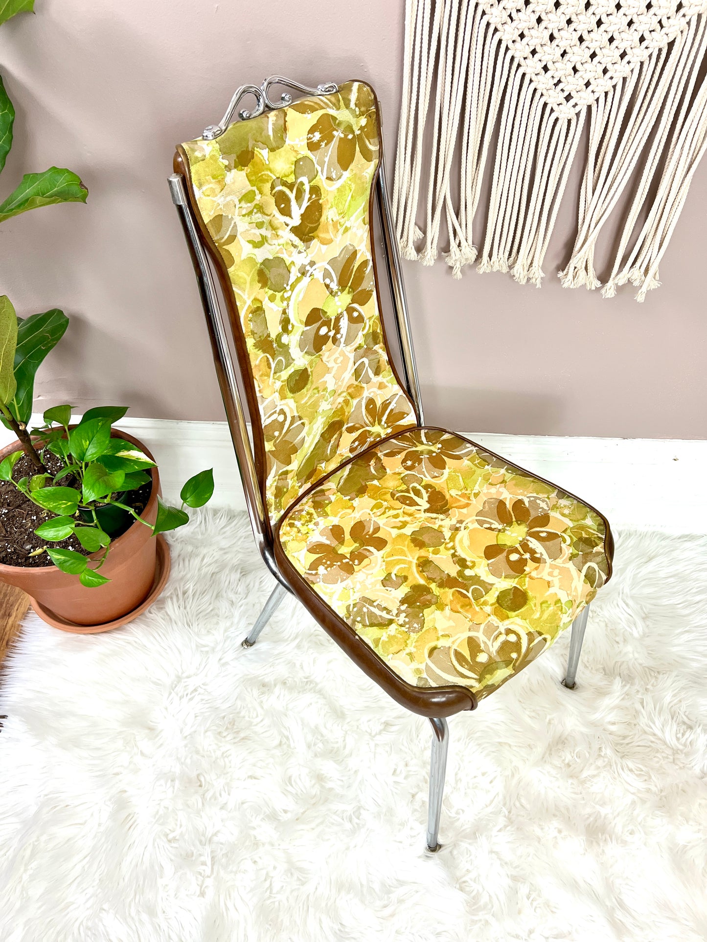 The Valerie Dining Set