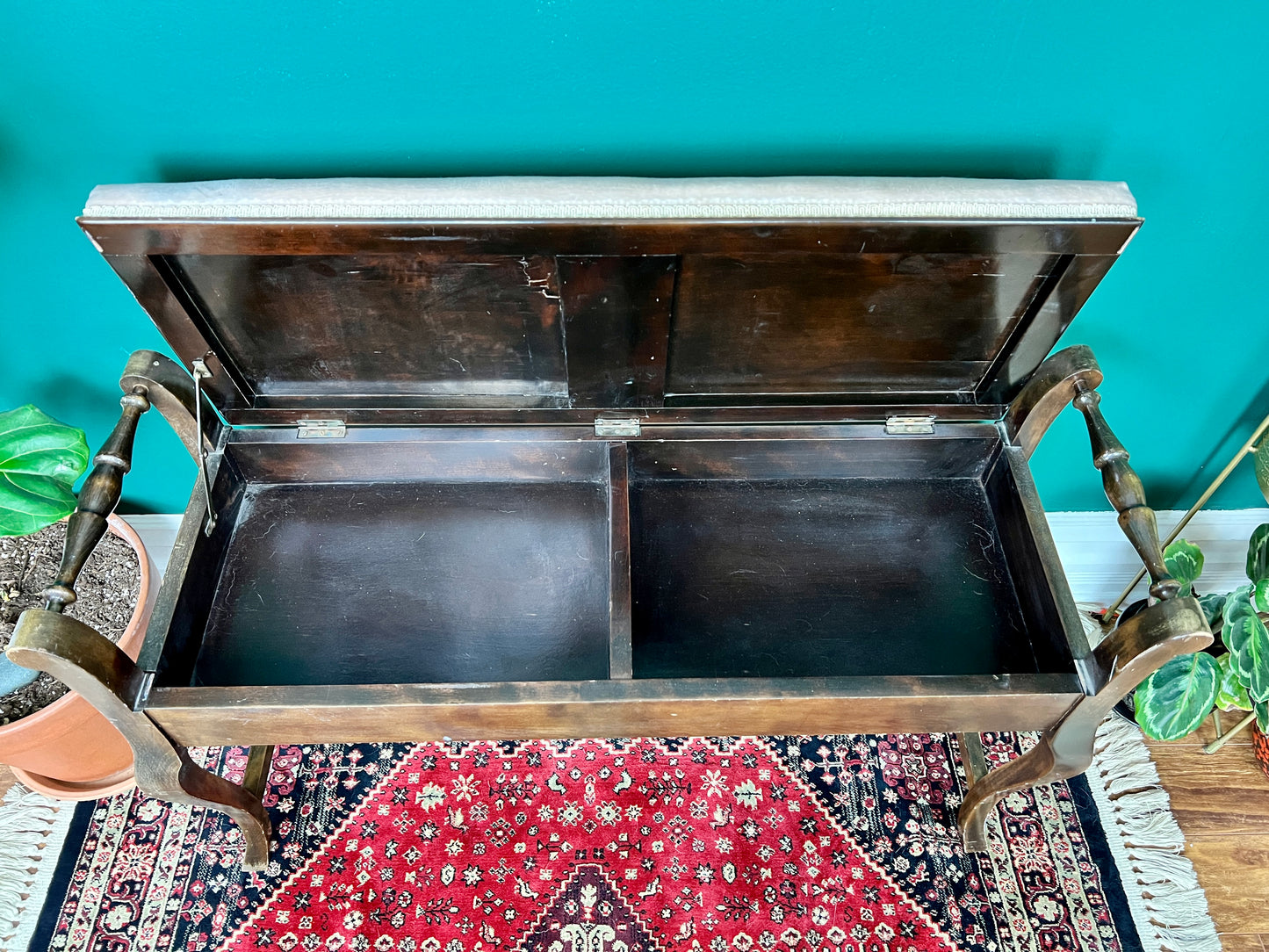 The Grey Chateau Bench