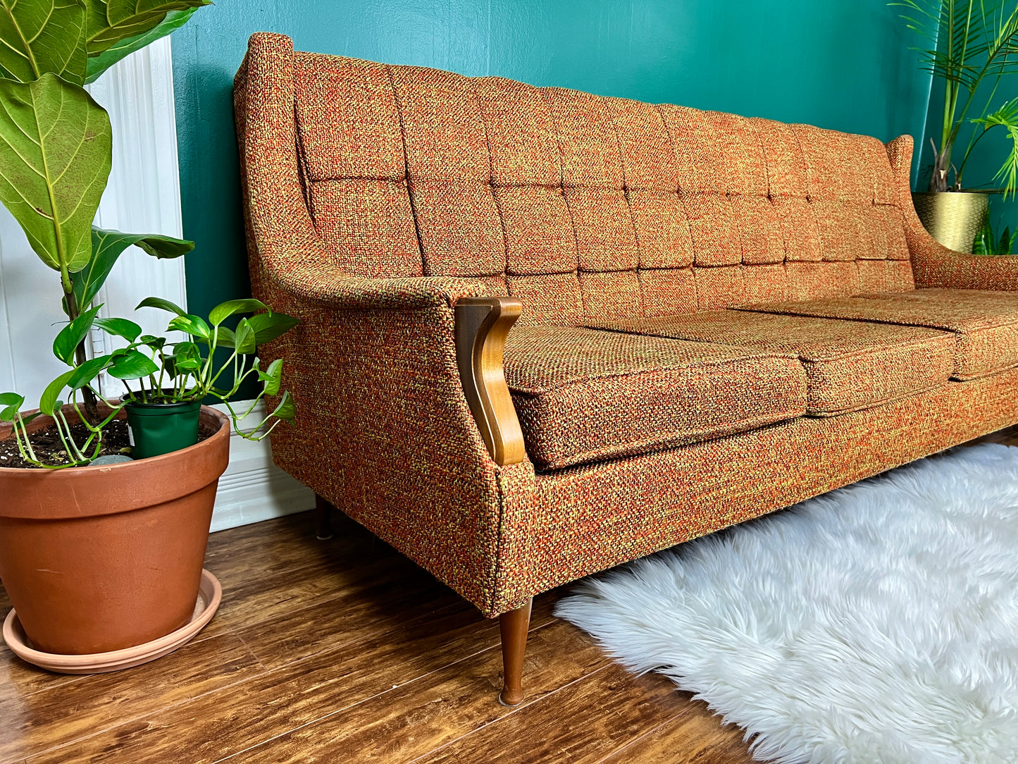 The Walter Sofa