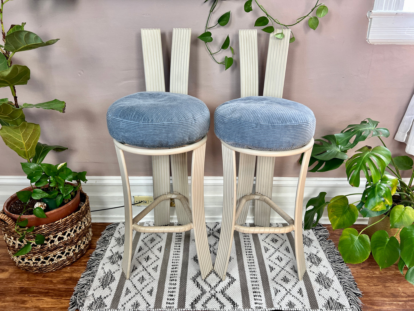 The Tropitone Stools