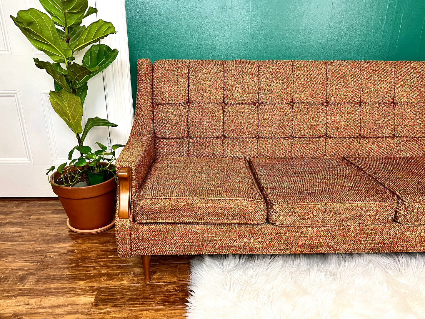 The Walter Sofa