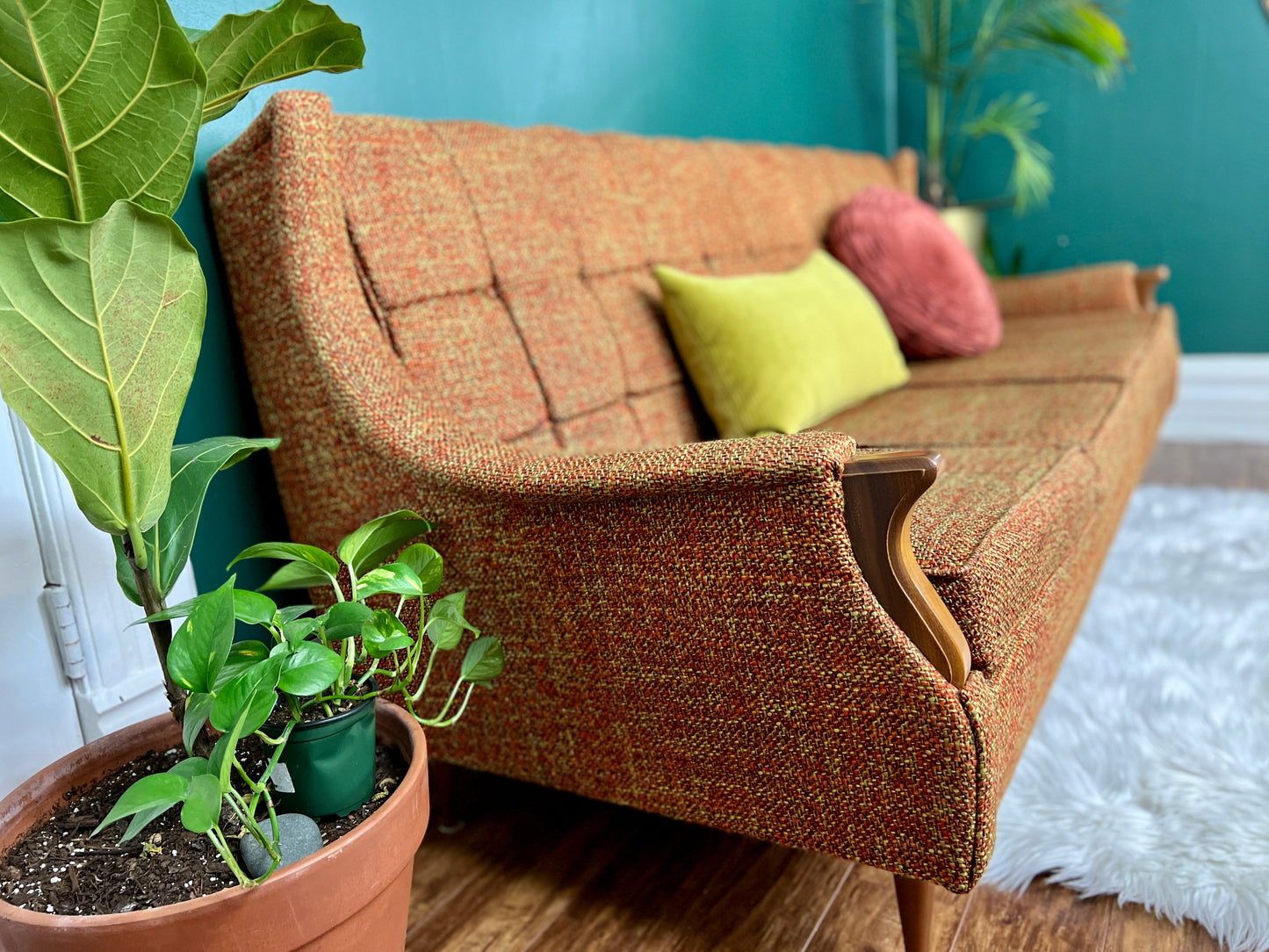 The Walter Sofa