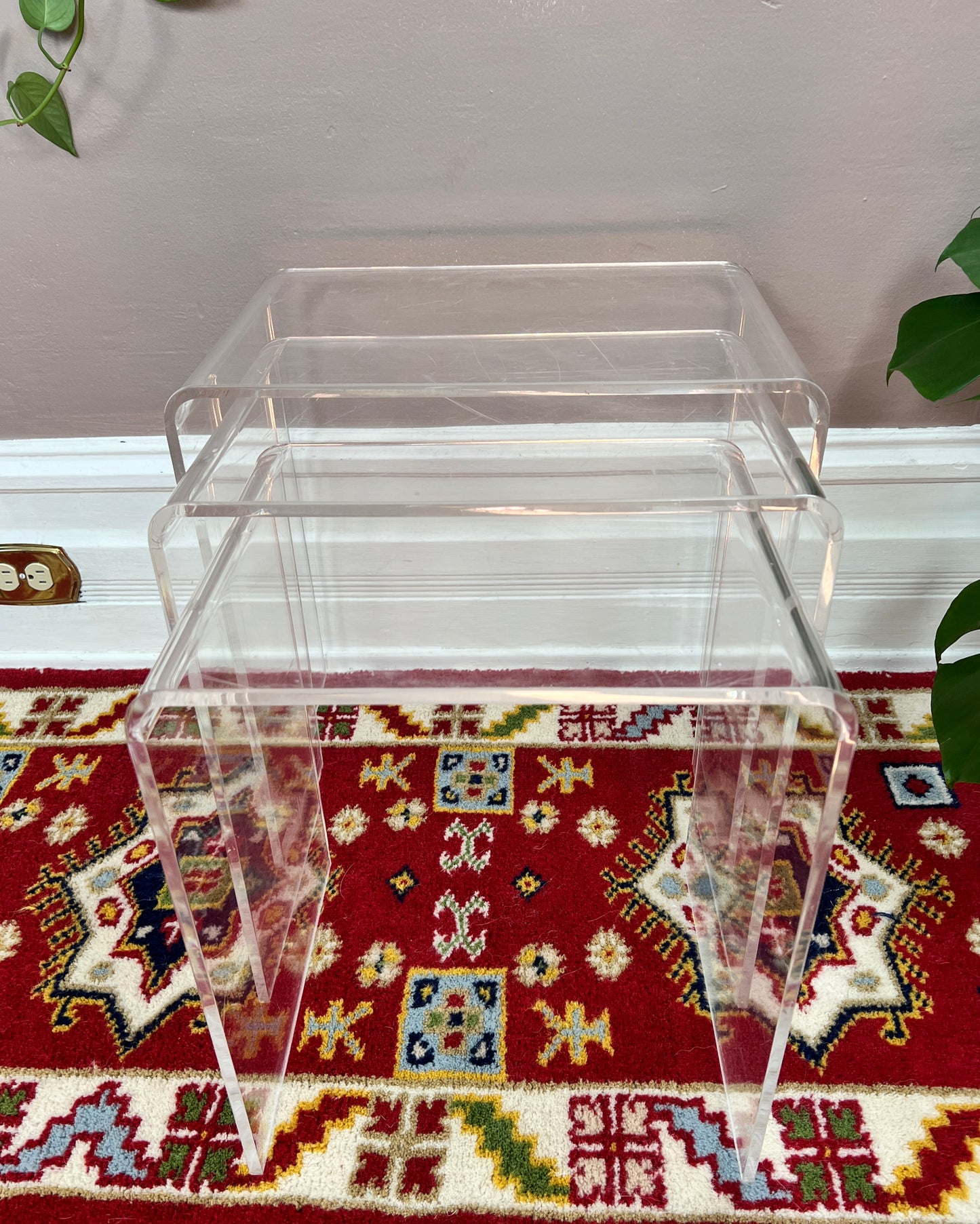 The Clear Sky Nesting Tables
