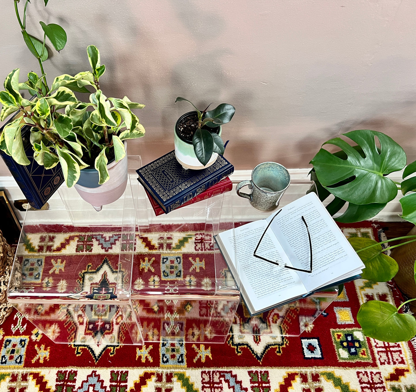 The Clear Sky Nesting Tables