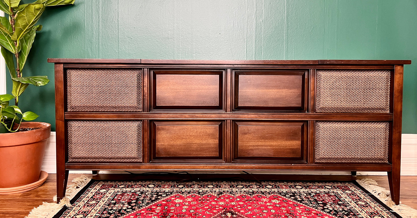 The Matthau Record Player