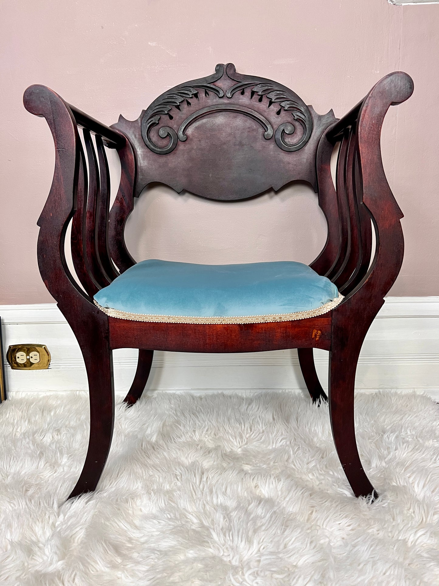 Antique Saddle Chair