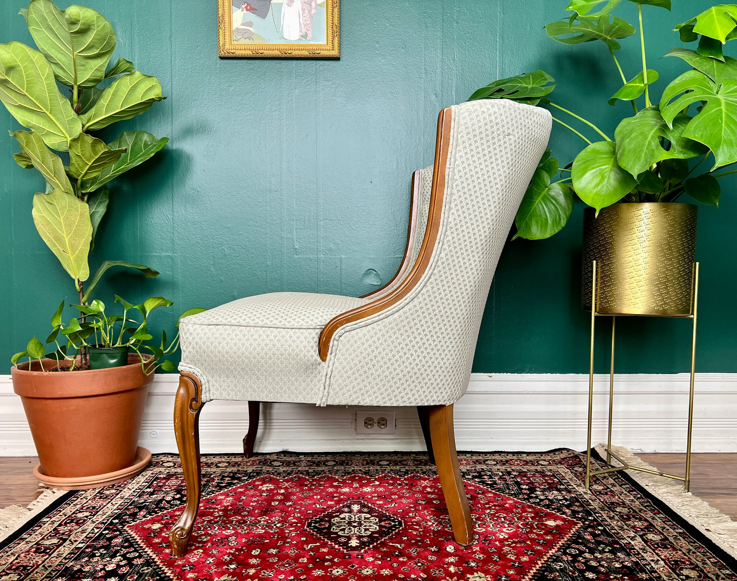 The Assante Armchair