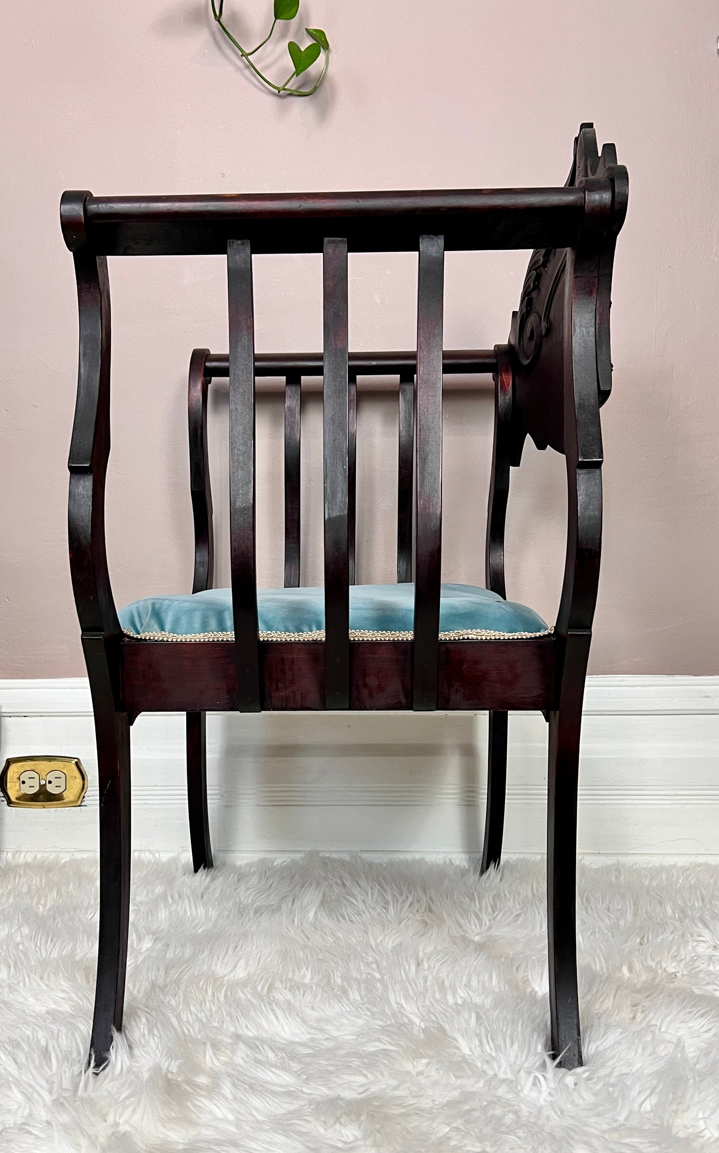 Antique Saddle Chair