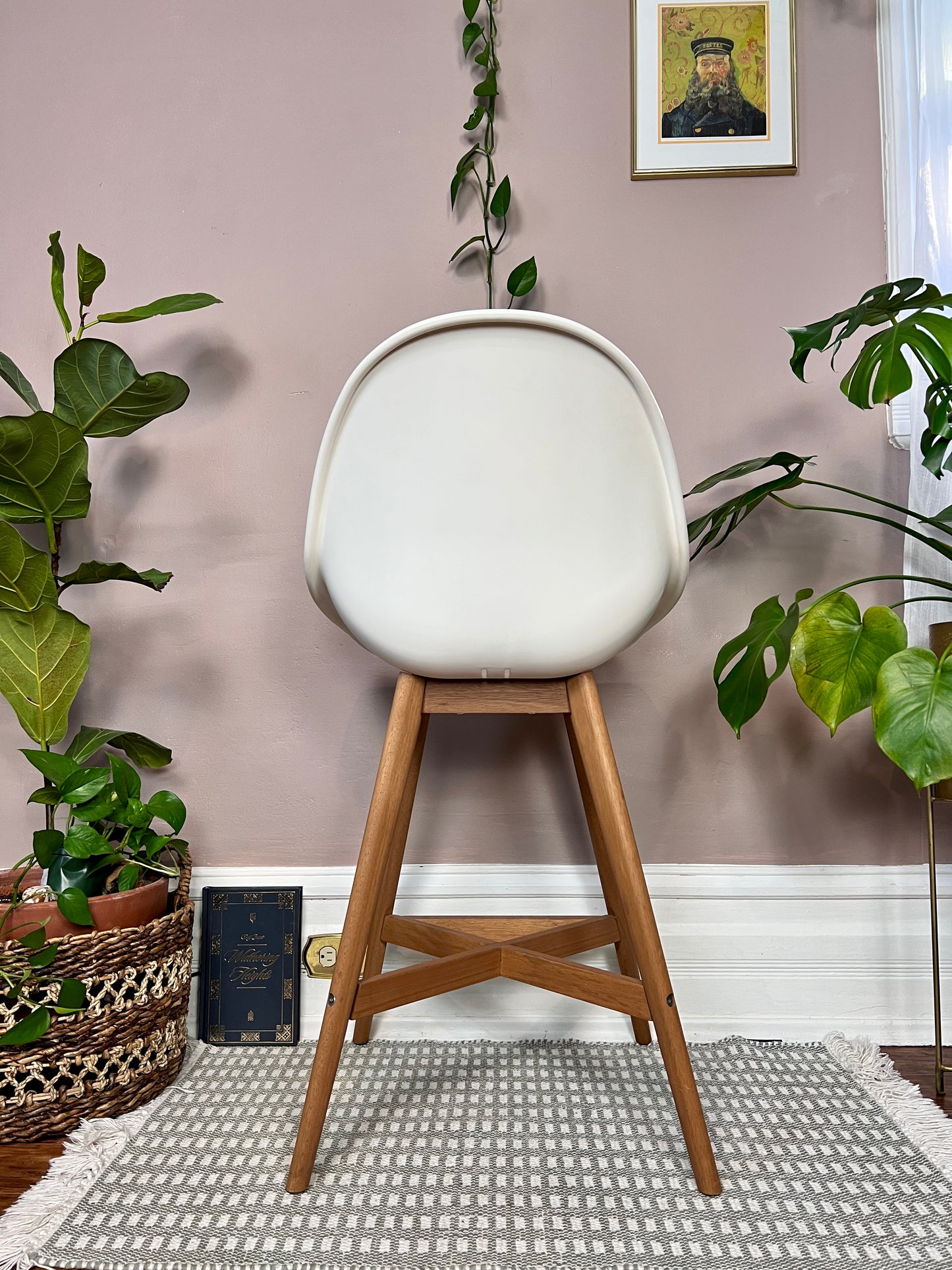 The Fanbyn Kitchen Counter Stools