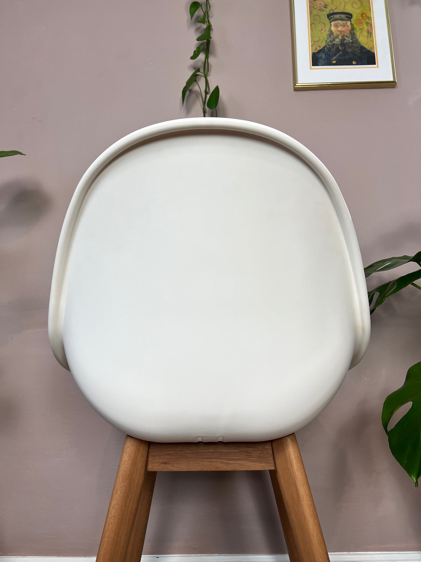 The Fanbyn Kitchen Counter Stools