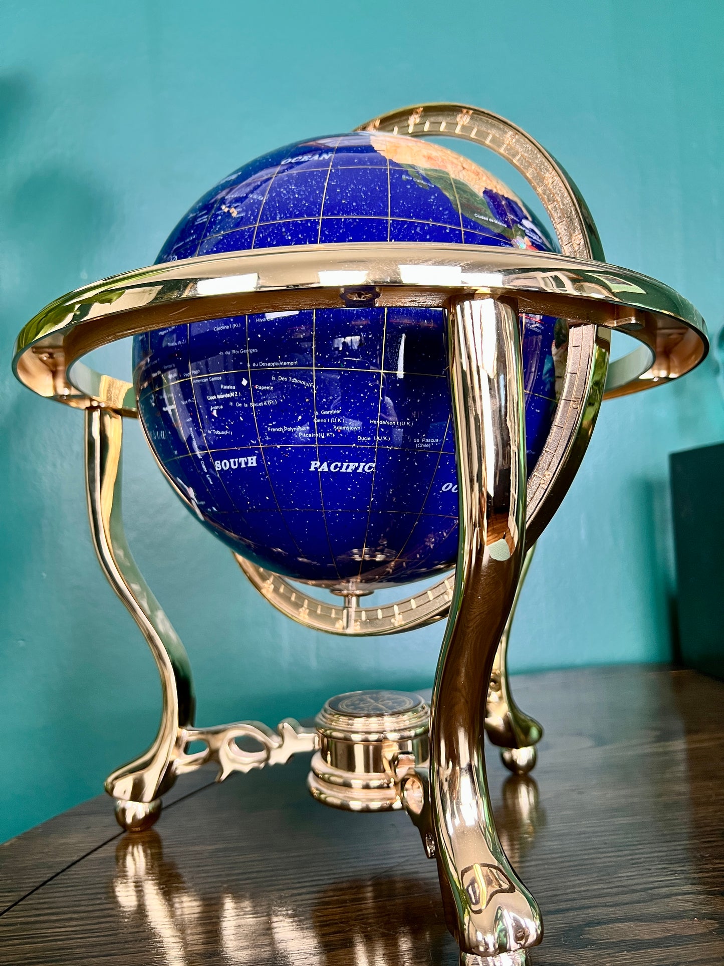The Family Jewels Globe