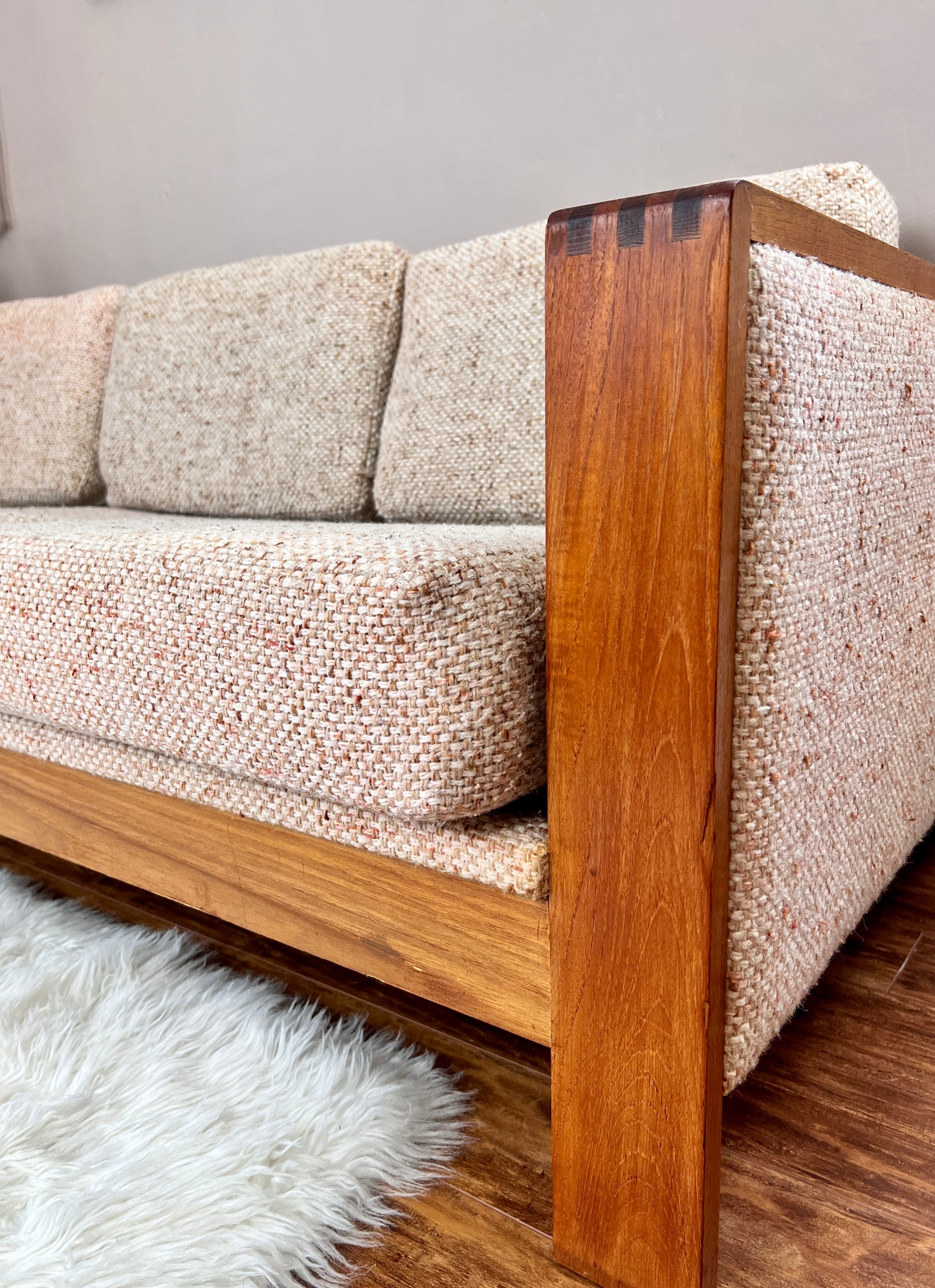 The Oskar Sofa & Armchair Set