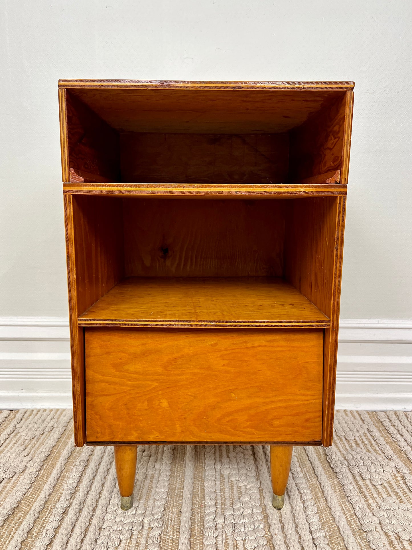 The Bertie Nightstand