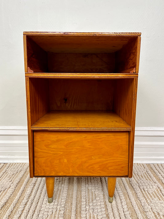 The Bertie Nightstand