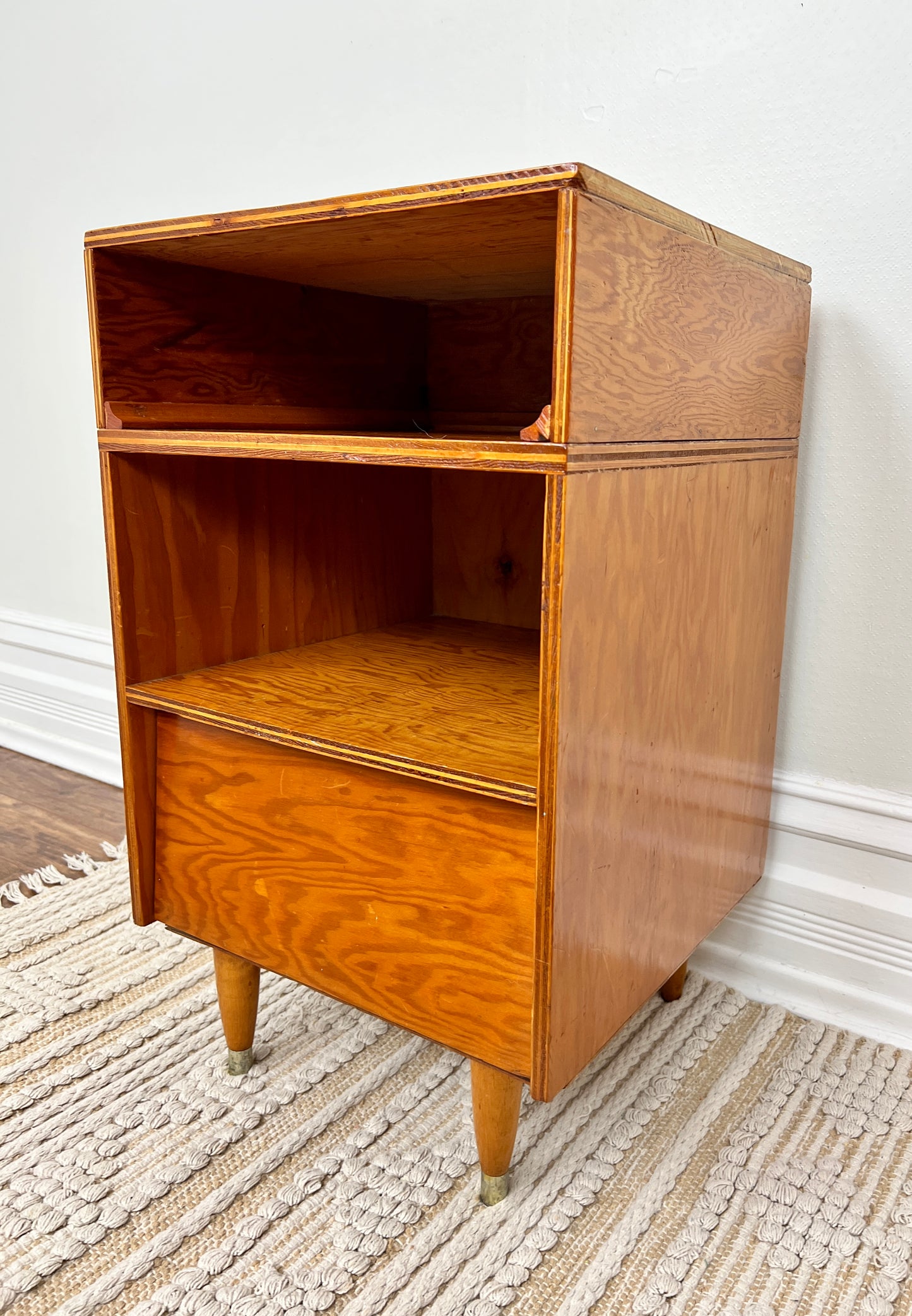 The Bertie Nightstand