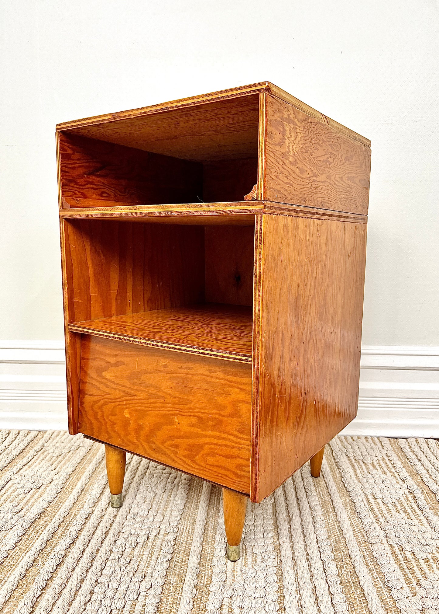 The Bertie Nightstand