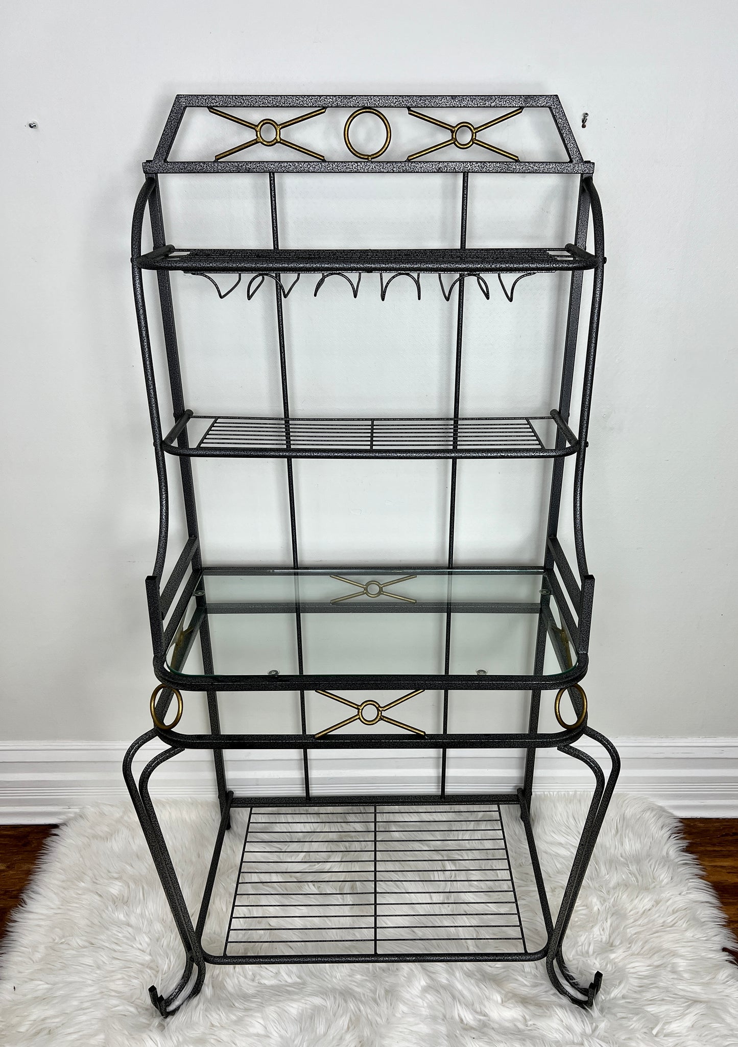 The Baker’s Dozen Shelf Rack