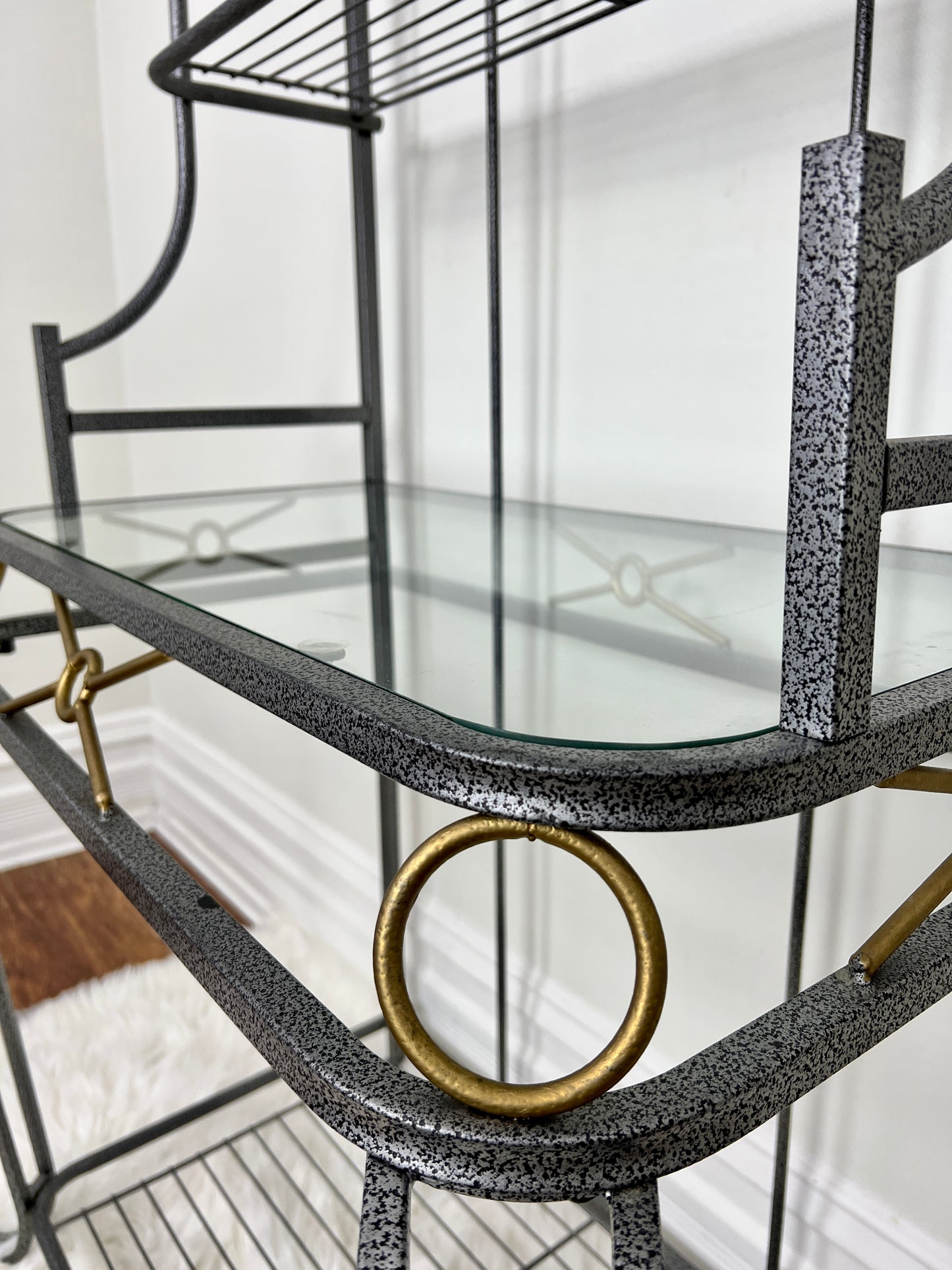 The Baker’s Dozen Shelf Rack