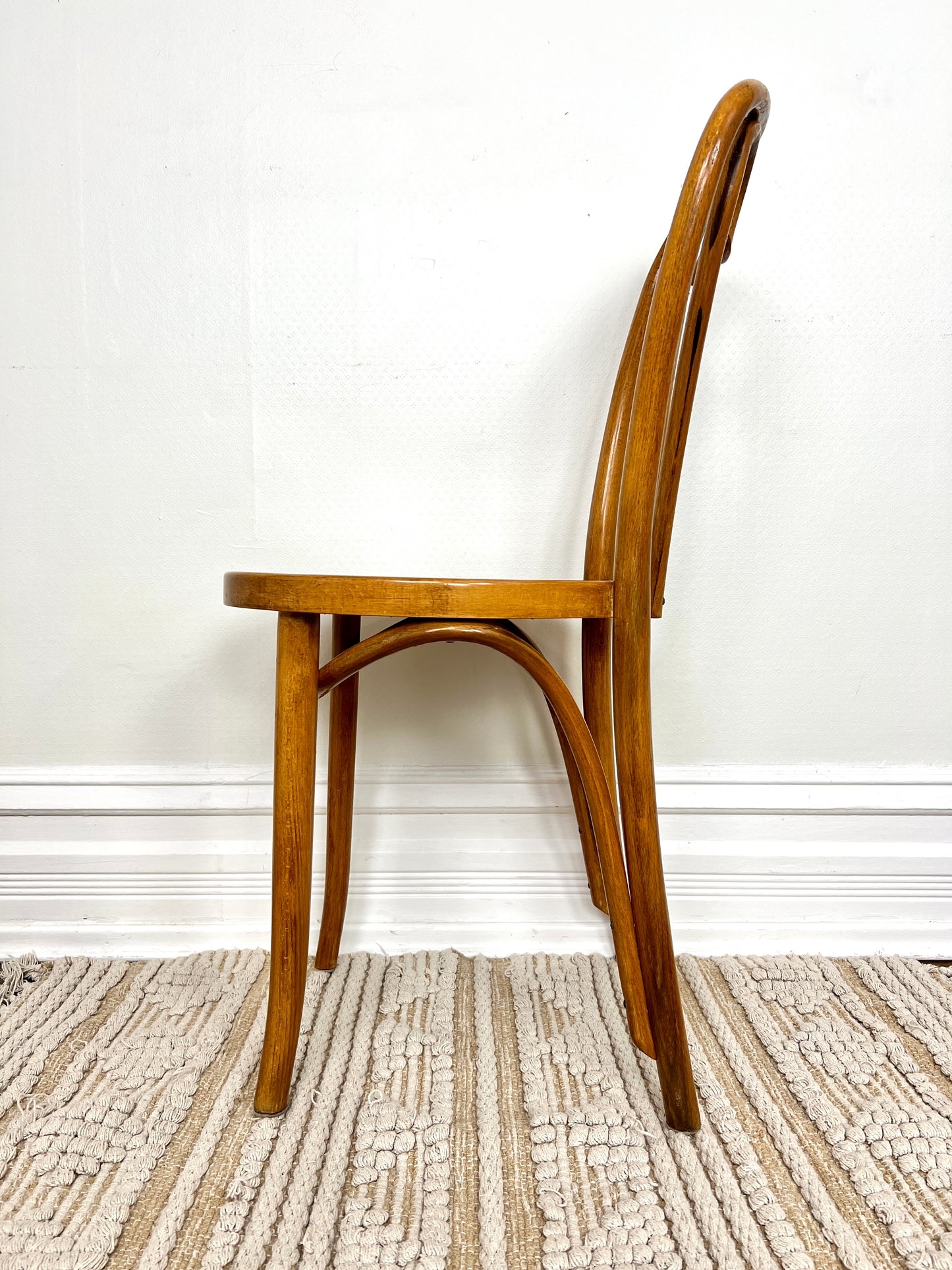 The Constanta Chairs