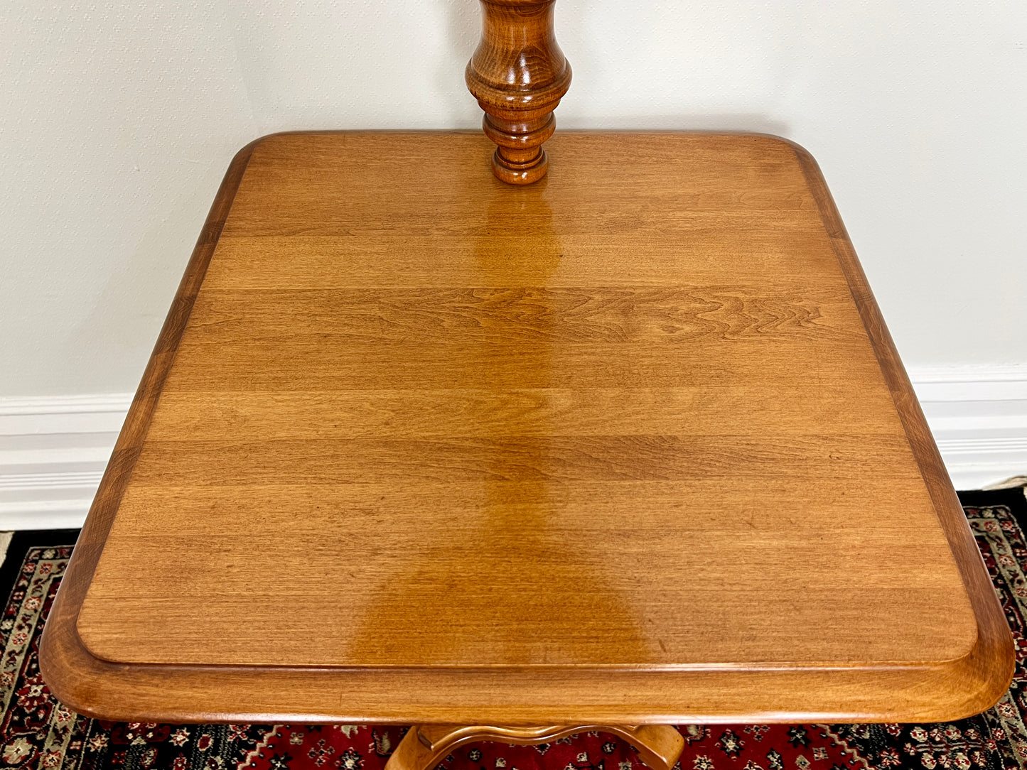 The Stanley Lamp Table