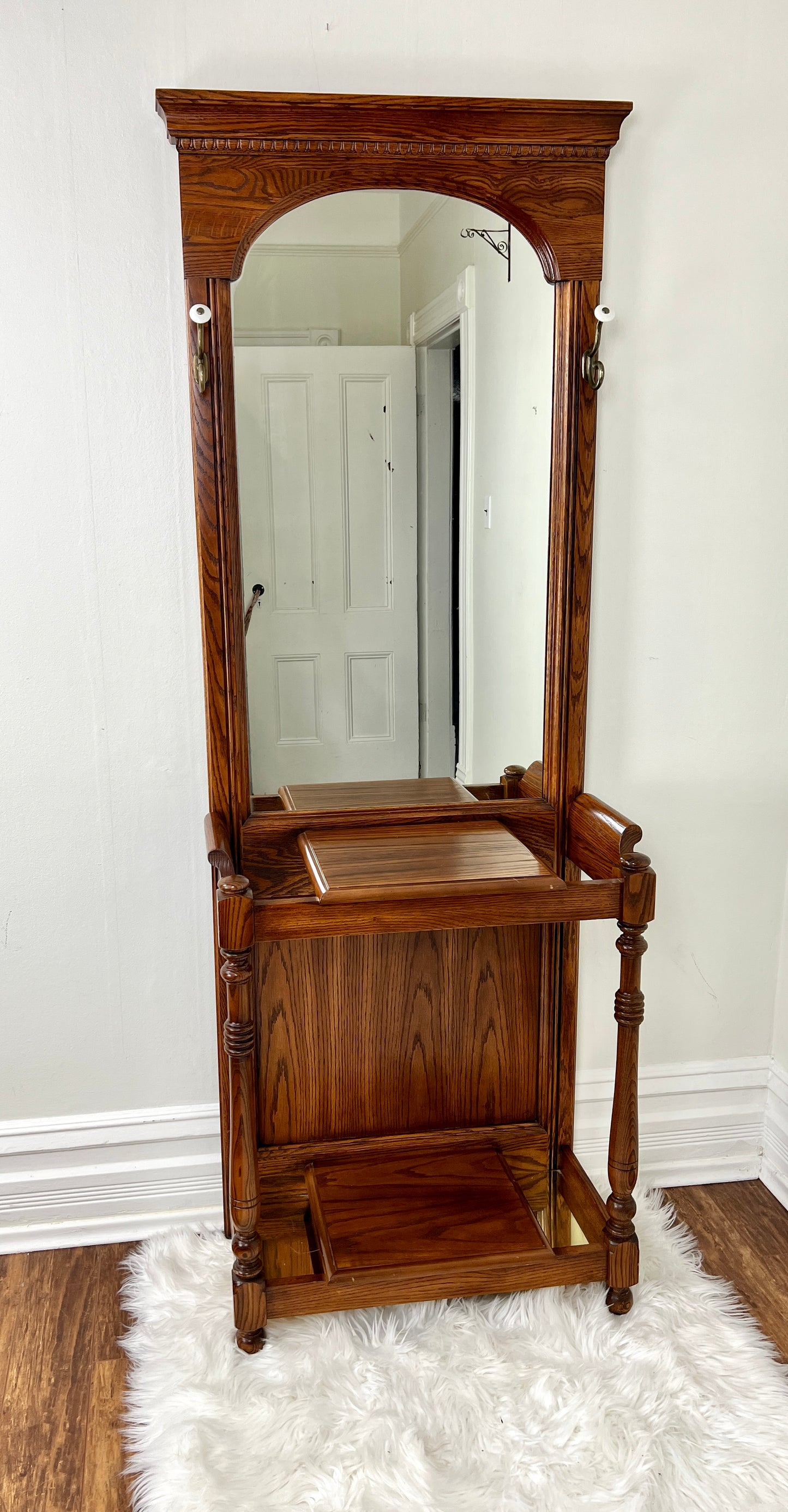 The Paco Hallway Tree