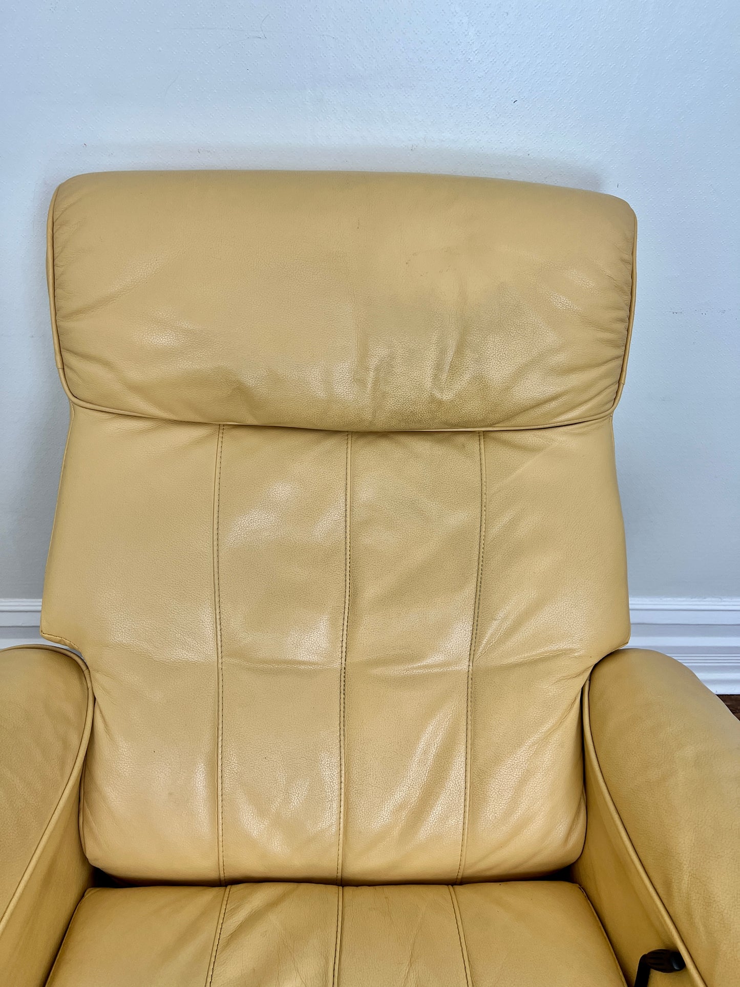 The Colonel Custard Armchair & Ottoman