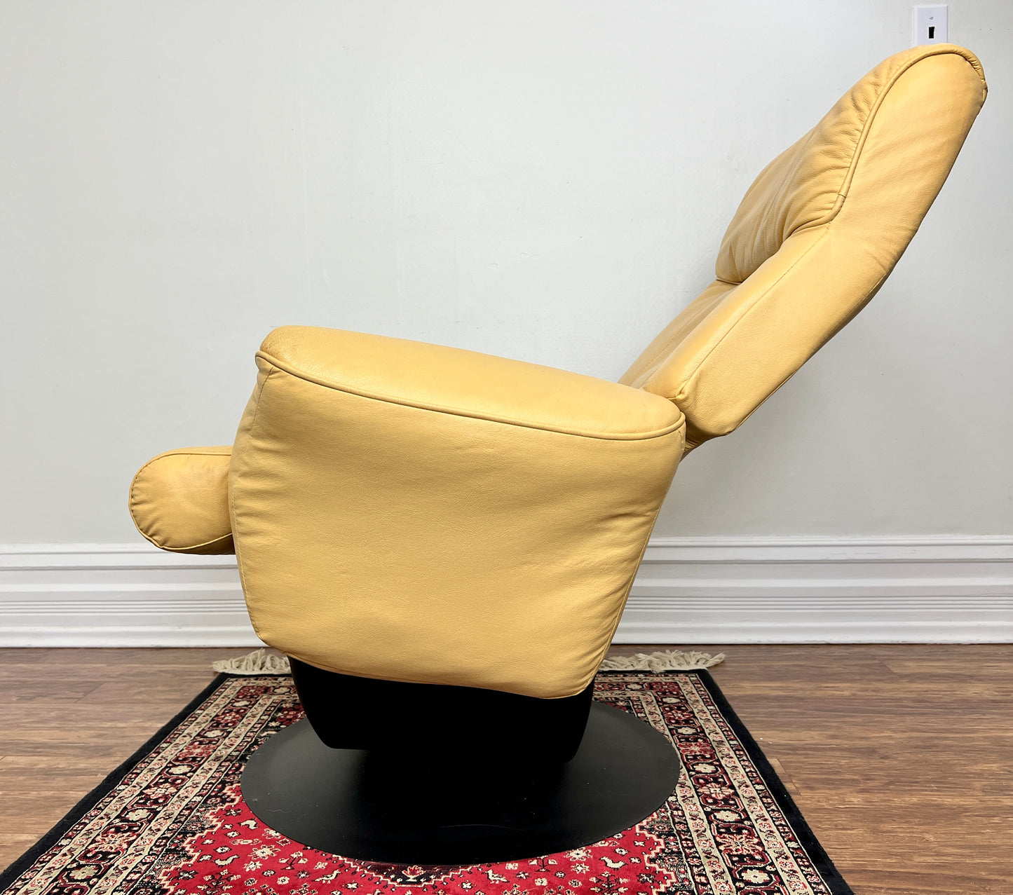 The Colonel Custard Armchair & Ottoman