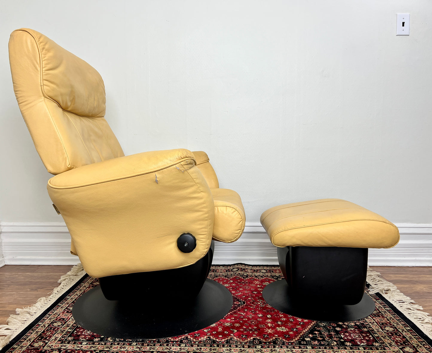 The Colonel Custard Armchair & Ottoman