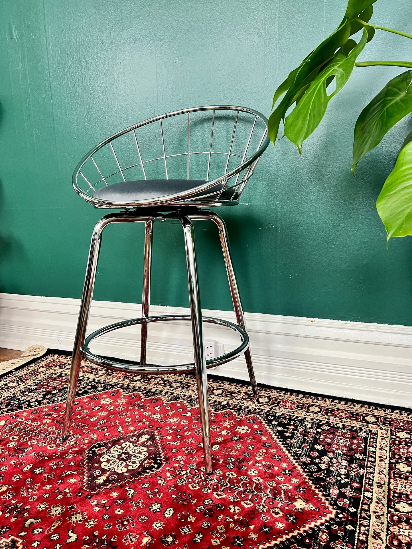 The Cape Cod Stool