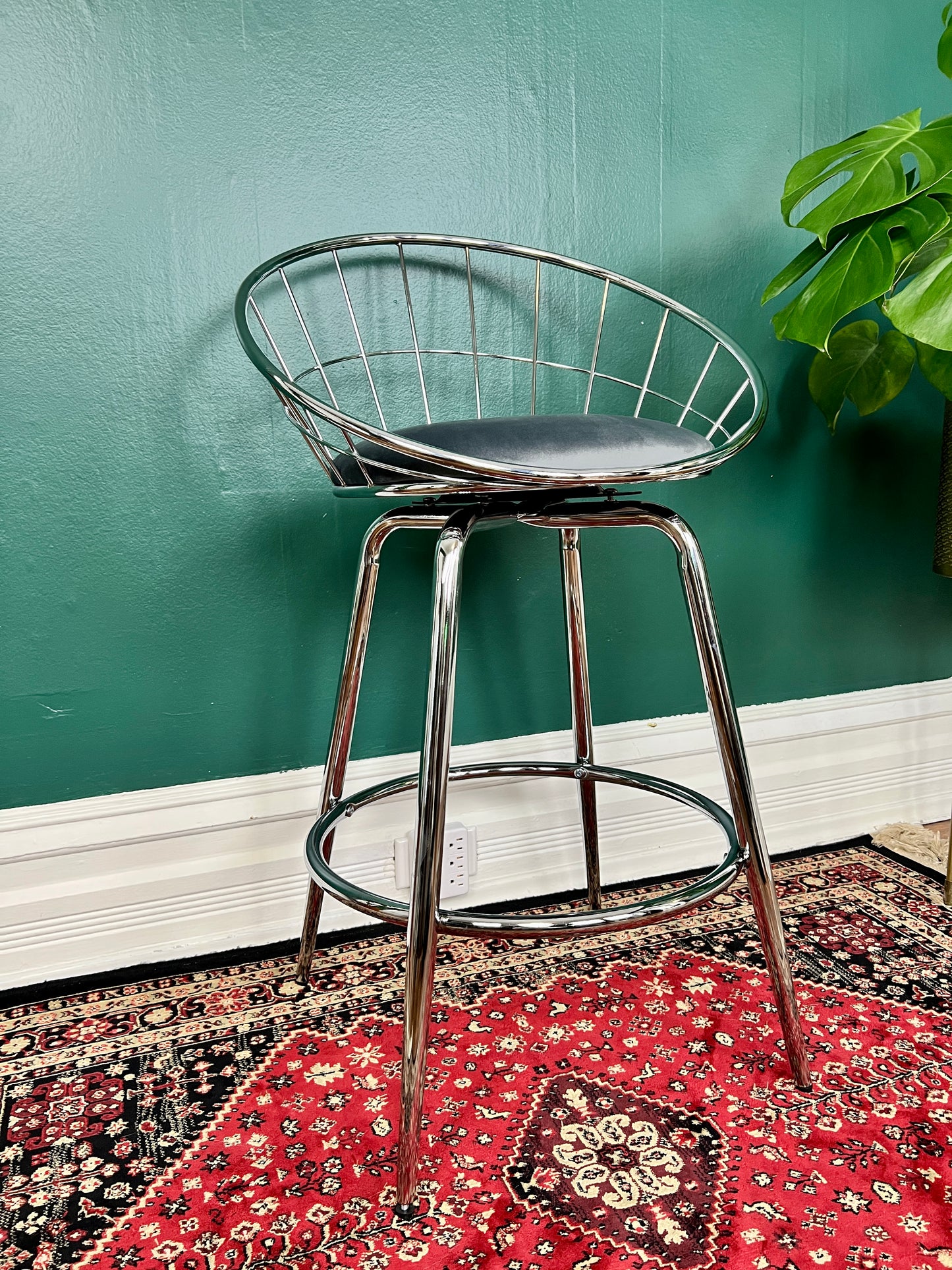 The Cape Cod Stool